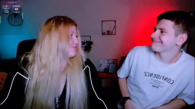 Image 10 of juli_kisss Stream on Chaturbate on 7 days ago