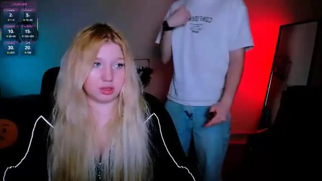 Image 2 of juli_kisss Stream on Chaturbate on 7 days ago