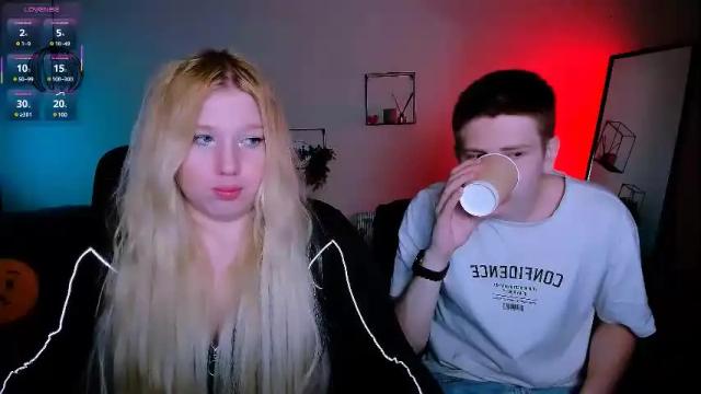 Image 3 of juli_kisss Stream on Chaturbate on 7 days ago