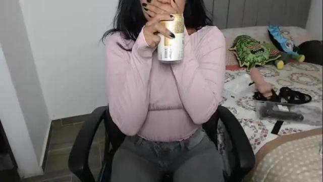 Image 8 of juli_love11 Stream on Chaturbate on 1 month ago