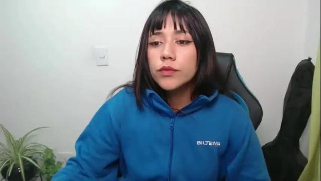 Image 11 of juli_love11 Stream on Chaturbate on 12 days ago