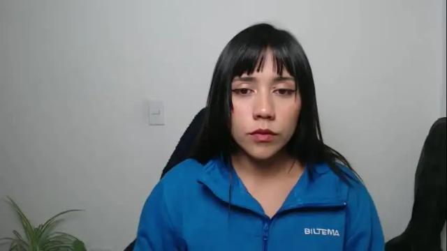 Image 3 of juli_love11 Stream on Chaturbate on 12 days ago