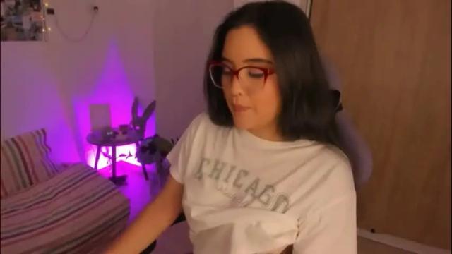 Image 3 of juli_santos_22 Stream on Chaturbate on 2 months ago