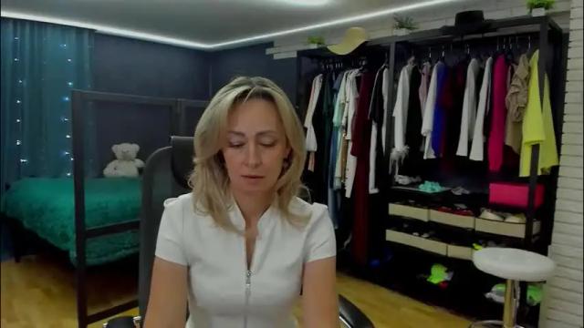 Thumbnail 1, julia__cherry_'s Stream at Chaturbate, 1 month ago