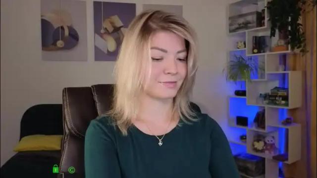 Image 2 of julia_cute_ Stream on Chaturbate on 2 months ago