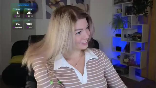Image 3 of julia_cute_ Stream on Chaturbate on 2 months ago