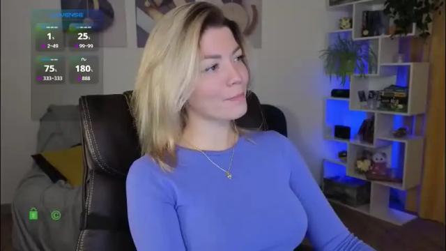 Image 11 of julia_cute_ Stream on Chaturbate on 1 month ago