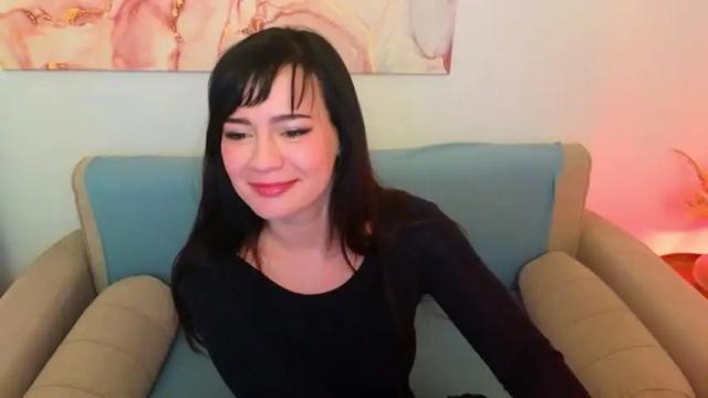 Image 2 of julia_frey Stream on Chaturbate on 13 months ago