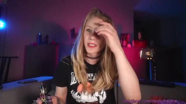 Image 8 of julia_jane Stream on Chaturbate on 22 months ago