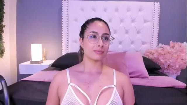 Thumbnail 3, julia_martinezz_'s Stream at Chaturbate, 1 month ago