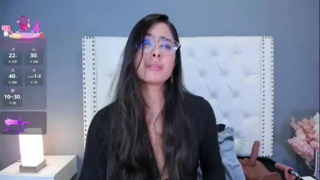 Thumbnail 1, julia_martinezz_'s Stream at Chaturbate, 1 month ago