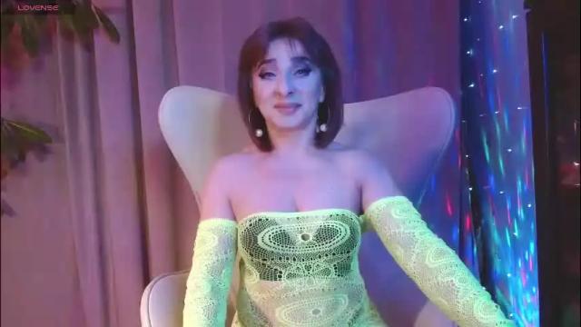 Thumbnail 3, julia_renard's Stream at Chaturbate, 2 months ago