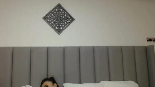 Image 7 of julia_robinson Stream on Chaturbate on 14 months ago