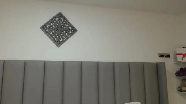 Image 10 of julia_robinson Stream on Chaturbate on 13 months ago