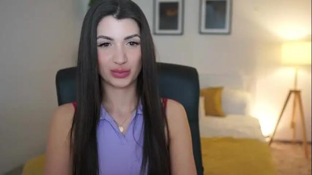Image 11 of julia_roca Stream on Chaturbate on 3 months ago