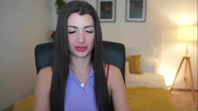 Image 6 of julia_roca Stream on Chaturbate on 3 months ago