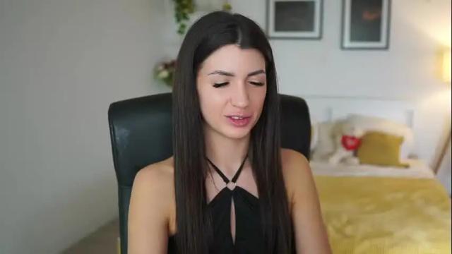 Image 7 of julia_roca Stream on Chaturbate on 2 months ago