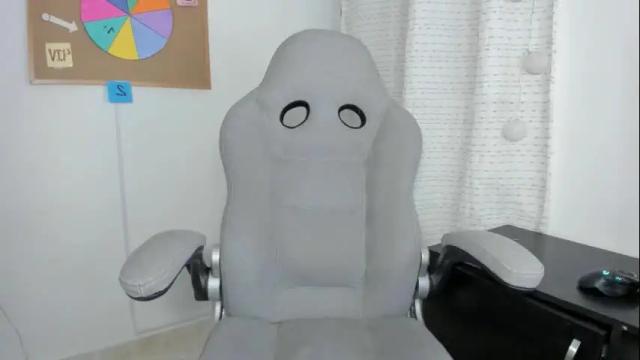 Image 11 of julia_strauns Stream on Chaturbate on 14 days ago