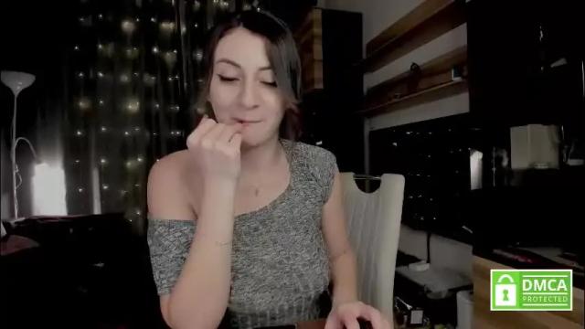 Image 11 of julia_t_mog Stream on Chaturbate on 1 month ago