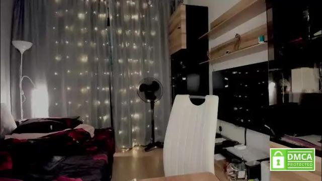 Image 2 of julia_t_mog Stream on Chaturbate on 2 months ago