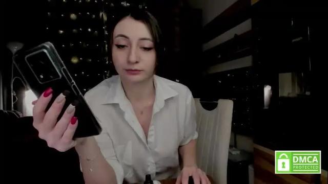 Image 2 of julia_t_mog Stream on Chaturbate on 19 days ago