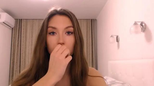 Image 7 of juliaam Stream on Chaturbate on 19 months ago