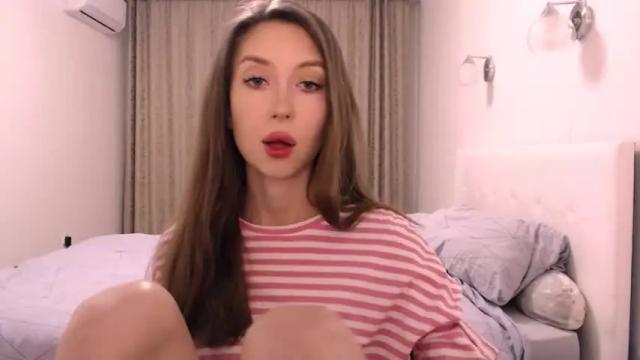 Image 4 of juliaam Stream on Chaturbate on 17 months ago