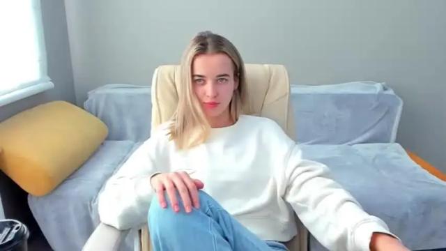 Image 2 of juliadreamsi Stream on Chaturbate on 18 months ago