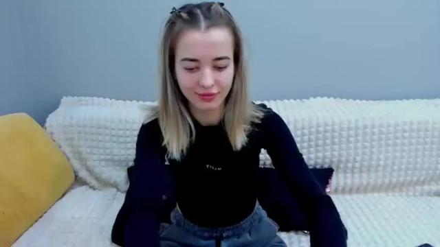 Image 10 of juliadreamsi Stream on Chaturbate on 18 months ago