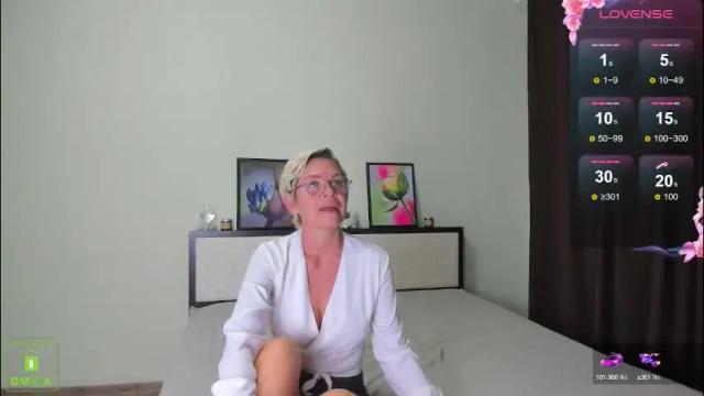 Thumbnail 1, juliahicks's Stream at Chaturbate, 5 months ago