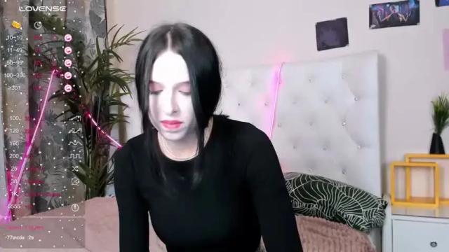 Image 11 of julialass Stream on Chaturbate on 18 months ago