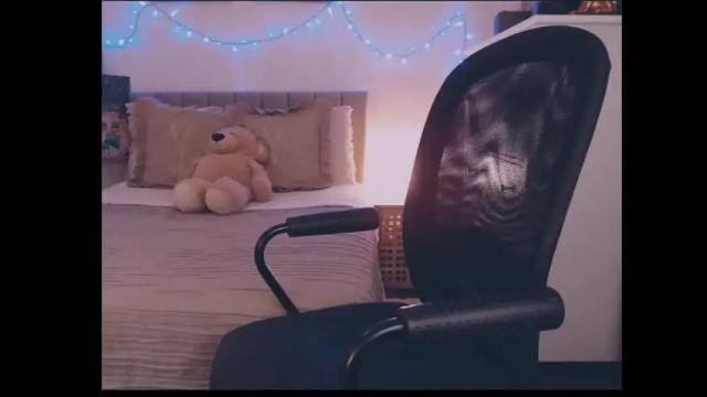 Thumbnail 1, julialiones's Stream at Chaturbate, 1 month ago