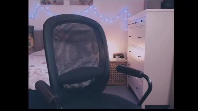 Image 6 of julialiones Stream on Chaturbate on 1 month ago