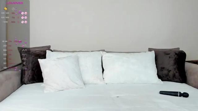 Thumbnail 1, juliana_browns's Stream at Chaturbate, 13 months ago