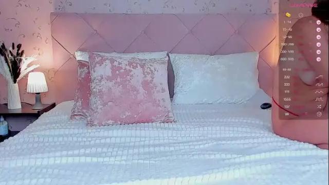 Image 2 of juliana_browns Stream on Chaturbate on 29 days ago