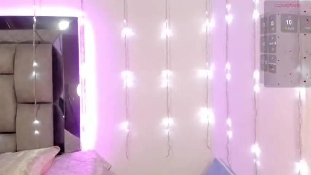 Image 11 of juliana_loperaa Stream on Chaturbate on 12 months ago