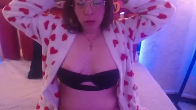 Thumbnail 1, juliana_martinez1's Stream at Chaturbate, 18 months ago