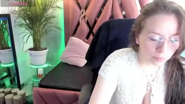 Image 4 of juliana_martinez1 Stream on Chaturbate on 18 months ago