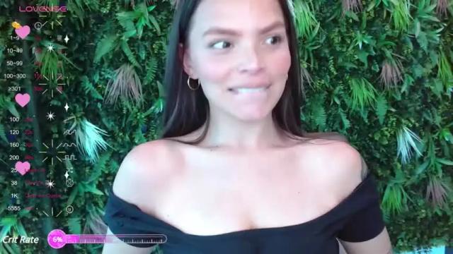 Image 2 of juliana_williams Stream on Chaturbate on 14 months ago