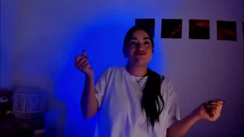 julianags_ Chaturbate