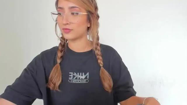 Thumbnail 3, julianamont's Stream at Chaturbate, 23 months ago