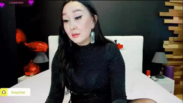 Image 3 of julianna_jamii Stream on Chaturbate on 2 months ago