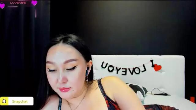 Image 11 of julianna_jamii Stream on Chaturbate on 3 days ago