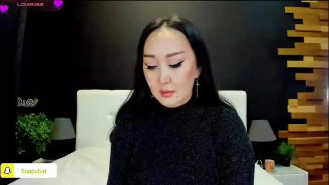 Image 11 of julianna_jamii Stream on Chaturbate on 9 days ago