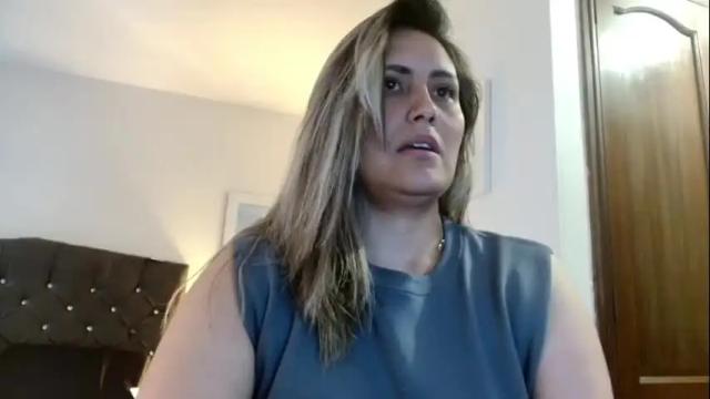 Thumbnail 1, julianna_rojas's Stream at Chaturbate, 1 month ago