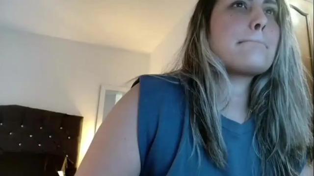 Image 2 of julianna_rojas Stream on Chaturbate on 1 month ago