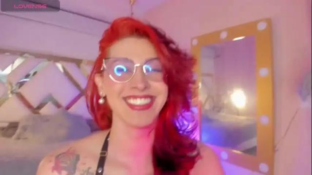 Image 4 of julianna_saenz Stream on Chaturbate on 1 month ago