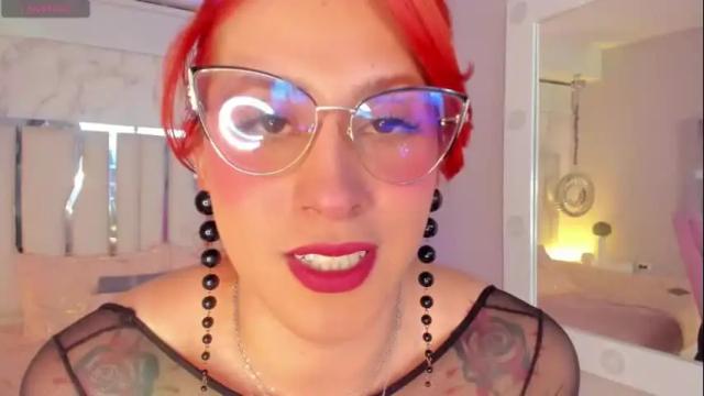 Image 6 of julianna_saenz Stream on Chaturbate on 2 months ago