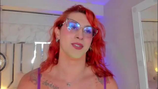 Image 3 of julianna_saenz Stream on Chaturbate on 1 month ago