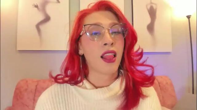 Image 11 of julianna_saenz Stream on Chaturbate on 27 days ago
